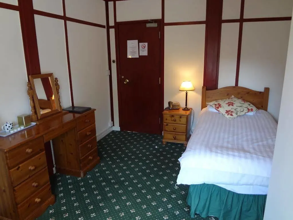 Yenton Hotel Bournemouth 3*,